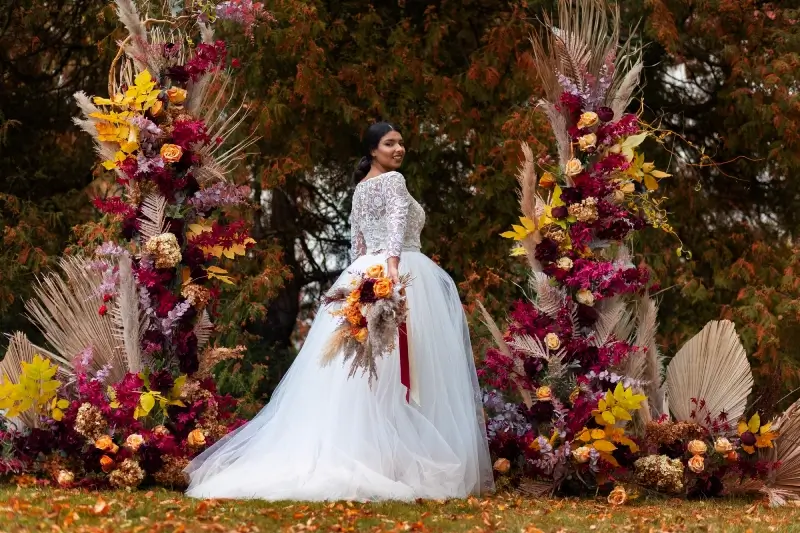 Photographer must capture creative wedding photos